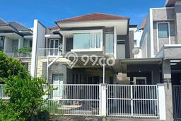 Hunian Mewah Siap Huni LT 160m2 di Wiyung, Surabaya Hunian Mewah Siap Huni LT 160m2 di Wiyung, Surabaya
