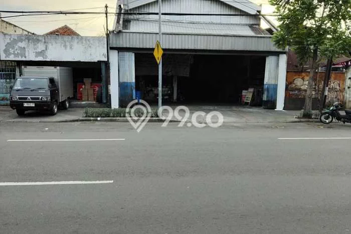 Gudang di Krembangan, Luas 300m2m², Kawasan Komersial Gudang di Krembangan, Luas 300m2m², Kawasan Komersial