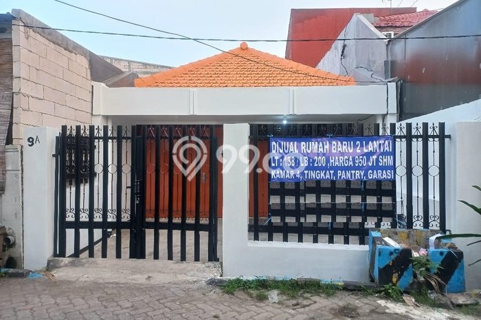 Hunian Nyaman 4 KT 2 KM Akses Strategis di Petemon, Surabaya Hunian Nyaman 4 KT 2 KM Akses Strategis di Petemon, Surabaya