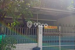 Rumah Strategis Minimalis Lb 300m2 di Sawahan, Surabaya Rumah Strategis Minimalis Lb 300m2 di Sawahan, Surabaya