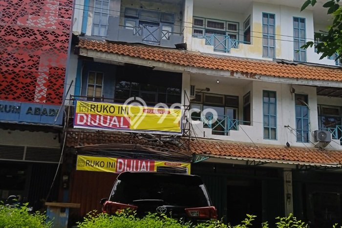 Ruko Paling Dicari LB 200m2 Dijual di Gayungan Ruko Paling Dicari LB 200m2 Dijual di Gayungan