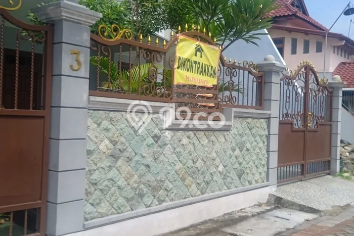 Sewa cepat rumah minimalis lokasi strategis 6 Kamar di Gubeng, Surabaya Sewa cepat rumah minimalis lokasi strategis 6 Kamar di Gubeng, Surabaya