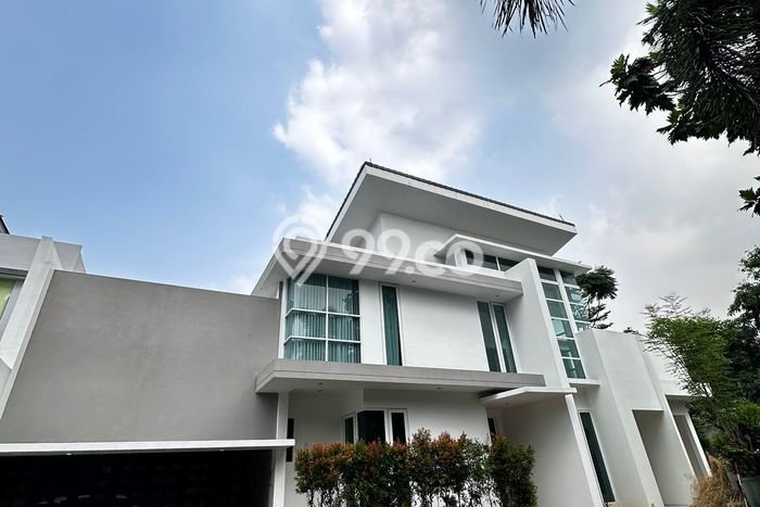 For Sale! Premium House LT 613m2 Desain Elegan di Bangka For Sale! Premium House LT 613m2 Desain Elegan di Bangka