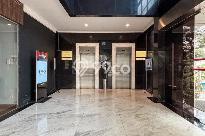 Kantor Strategis di , Luas 2490m2m², Area Komersial, Berkembang Kantor Strategis di , Luas 2490m2m², Area Komersial, Berkembang