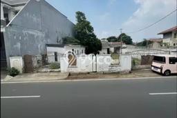 Lahan Strategis di Kebayoran Lama Dijual dengan Luas 1020m2 Lahan Strategis di Kebayoran Lama Dijual dengan Luas 1020m2