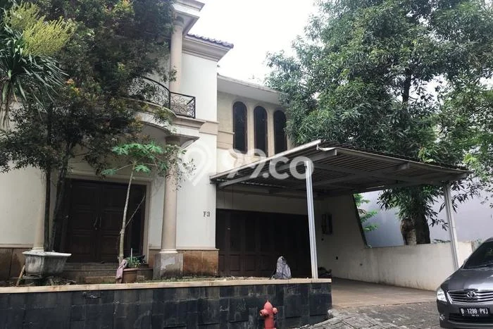 Rumah Elit LB 400m2 Siap Huni Desain Elegan di BSD Bukit Golf, Tangerang Rumah Elit LB 400m2 Siap Huni Desain Elegan di BSD Bukit Golf, Tangerang
