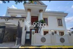 Rumah Elit Modern Siap Huni di BSD Tangerang Rumah Elit Modern Siap Huni di BSD Tangerang