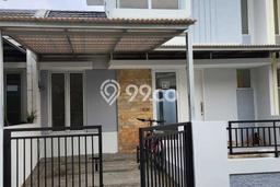 For Sale Rumah 3 Kamar Lokasi Ideal Bagus dan Strategis di Serpong For Sale Rumah 3 Kamar Lokasi Ideal Bagus dan Strategis di Serpong