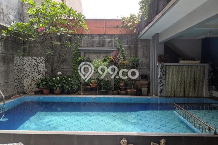 Rumah Luxury Modern Tanpa Renovasi di BSD Griya Loka Tangerang Rumah Luxury Modern Tanpa Renovasi di BSD Griya Loka Tangerang