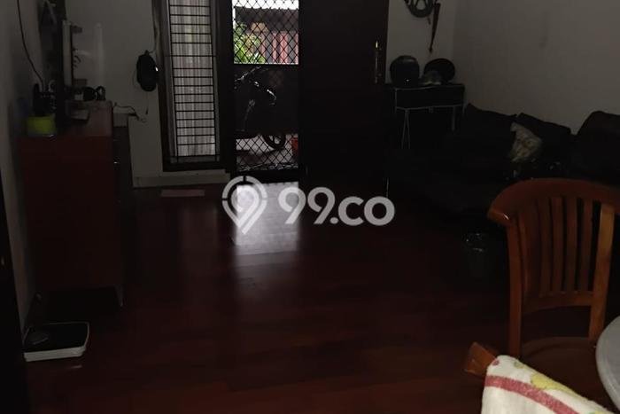 For Sale Hunian Rumah Terawat 2 KT di BSD, Tangerang For Sale Hunian Rumah Terawat 2 KT di BSD, Tangerang