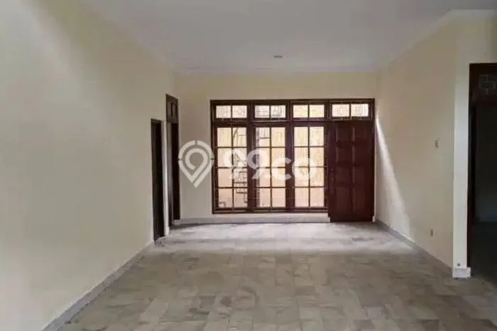 Jual Rumah Favorit Siap Huni LB 280m2 di Ciledug, Tangerang Jual Rumah Favorit Siap Huni LB 280m2 di Ciledug, Tangerang