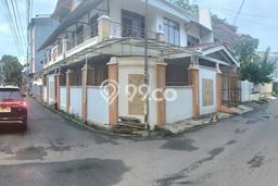 Rumah Luxury Modern Tanpa Renovasi di Tanjung Duren Jakarta Barat Rumah Luxury Modern Tanpa Renovasi di Tanjung Duren Jakarta Barat