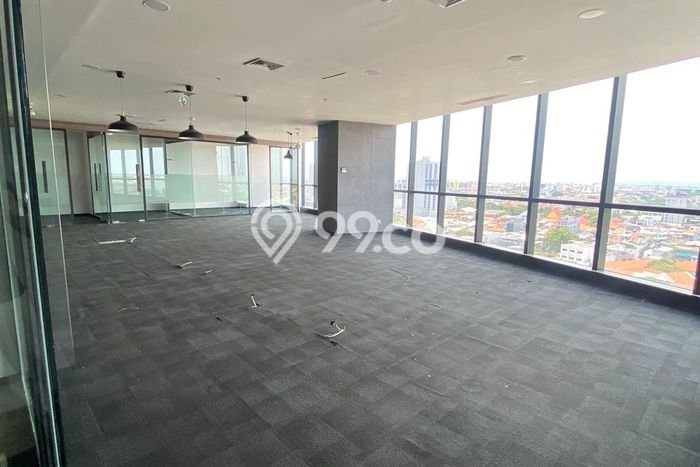 Dijual! Kantor di Tunjungan Surabaya LT 227m2 / LB 227m2 Kawasan Strategis Dijual! Kantor di Tunjungan Surabaya LT 227m2 / LB 227m2 Kawasan Strategis