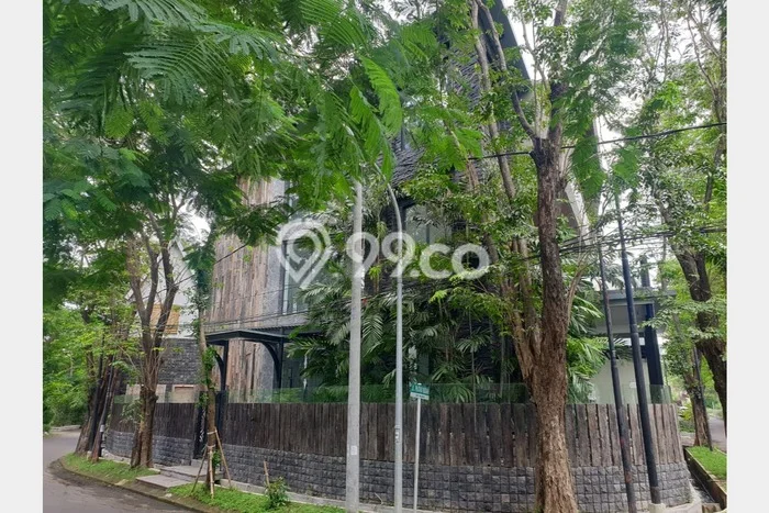 Disewakan Komersial di Kawasan Ramai Sukomanunggal Luas 1500m2 Disewakan Komersial di Kawasan Ramai Sukomanunggal Luas 1500m2