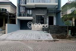Rumah Luxury Modern Tanpa Renovasi di Citraland Surabaya Rumah Luxury Modern Tanpa Renovasi di Citraland Surabaya