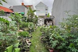 Lahan Kosong Dijual di Surabaya dengan Area 244m2 Lahan Kosong Dijual di Surabaya dengan Area 244m2