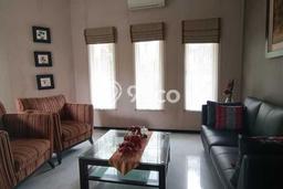 For Sale! Luxury House LT 536m2 Desain Elegan di Darmo Permai For Sale! Luxury House LT 536m2 Desain Elegan di Darmo Permai