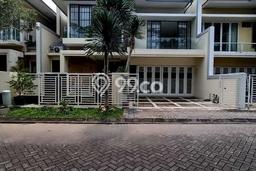 Dijual Hunian Mewah dengan Fasilitas Sekitar Lengkap di Wiyung, Surabaya Dijual Hunian Mewah dengan Fasilitas Sekitar Lengkap di Wiyung, Surabaya