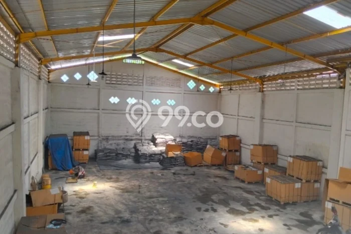 Gudang Disewakan di Area Ramai Waru, Sidoarjo Gudang Disewakan di Area Ramai Waru, Sidoarjo