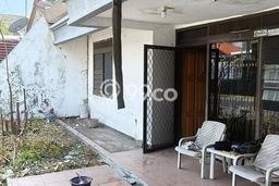 For Sale Rumah 6 Kamar Lokasi Strategis Bagus dan Strategis di Kenjeran For Sale Rumah 6 Kamar Lokasi Strategis Bagus dan Strategis di Kenjeran