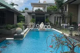 PROMO SPESIAL! Rumah Nyaman di Lakarsantri, LT 3852m2m² LB 1800m2m² PROMO SPESIAL! Rumah Nyaman di Lakarsantri, LT 3852m2m² LB 1800m2m²