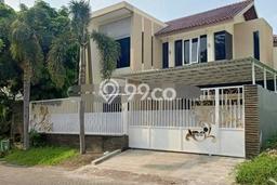 HOT DEAL! Rumah area , 4 KT, Lingkungan Asri, LT 375m2m² LB 400m2m² HOT DEAL! Rumah area , 4 KT, Lingkungan Asri, LT 375m2m² LB 400m2m²