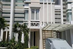 Rumah Disewakan Surabaya LT 144m2 LB 240m2 Kawasan Pakuwon Indah Rumah Disewakan Surabaya LT 144m2 LB 240m2 Kawasan Pakuwon Indah