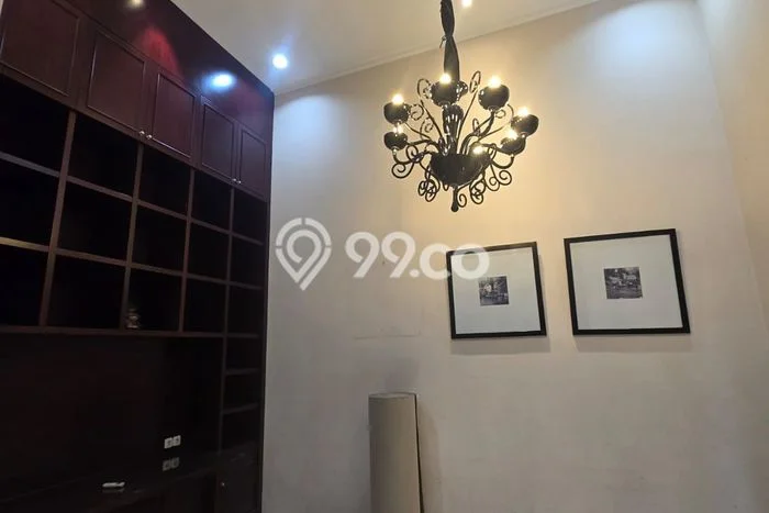Sewa Rumah Harga Terjangkau di Graha Surabaya dengan 4 KT Sewa Rumah Harga Terjangkau di Graha Surabaya dengan 4 KT