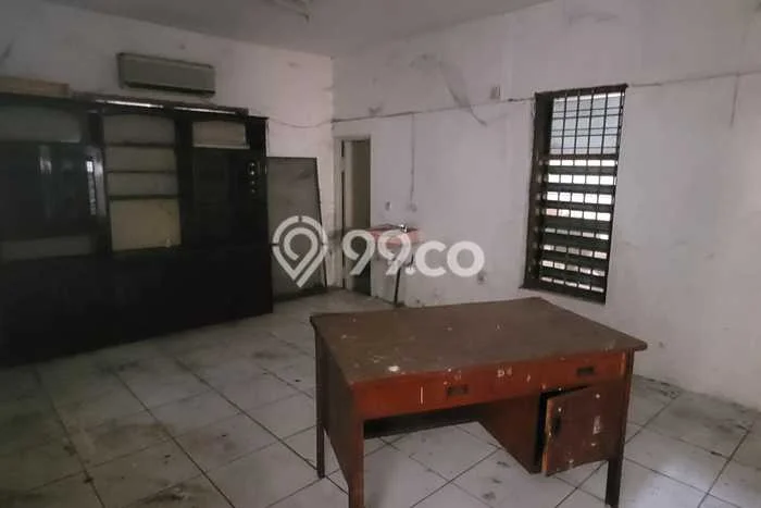 Gudang untuk Disewa di Pusat Surabaya Luas Bangunan 1000m2 Gudang untuk Disewa di Pusat Surabaya Luas Bangunan 1000m2