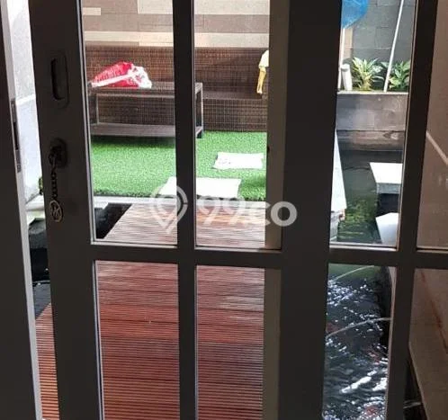 Dijual Rumah Luas Elegan Dengan View Cantik di Pakuwon Indah, Surabaya Dijual Rumah Luas Elegan Dengan View Cantik di Pakuwon Indah, Surabaya