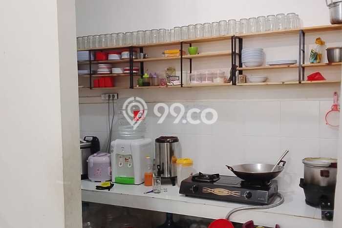 Disewakan Ruko di Kawasan Ramai Citraland Luas 90m2 Disewakan Ruko di Kawasan Ramai Citraland Luas 90m2