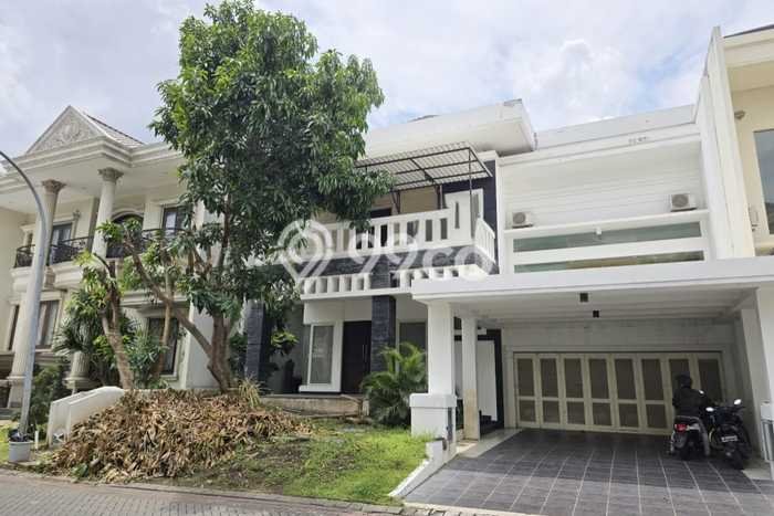 Disewakan! Rumah 5 Kamar Tidur &
6 Kamar Mandi di Pakuwon Indah, Surabaya Disewakan! Rumah 5 Kamar Tidur &
6 Kamar Mandi di Pakuwon Indah, Surabaya