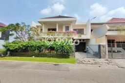 Rumah Elit Modern Tanpa Renovasi di Citraland Surabaya Rumah Elit Modern Tanpa Renovasi di Citraland Surabaya