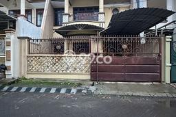 Rumah 3 Kamar Dekat Sekolah di Dharma Husada, Surabaya Rumah 3 Kamar Dekat Sekolah di Dharma Husada, Surabaya