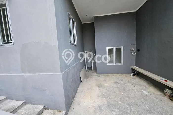 Unit Gudang Disewakan di Surabaya Kota di Area Ramai & Strategis Unit Gudang Disewakan di Surabaya Kota di Area Ramai & Strategis