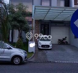 Dijual Rumah Luas Elegan Dengan View Cantik di Pakuwon Indah, Surabaya Dijual Rumah Luas Elegan Dengan View Cantik di Pakuwon Indah, Surabaya