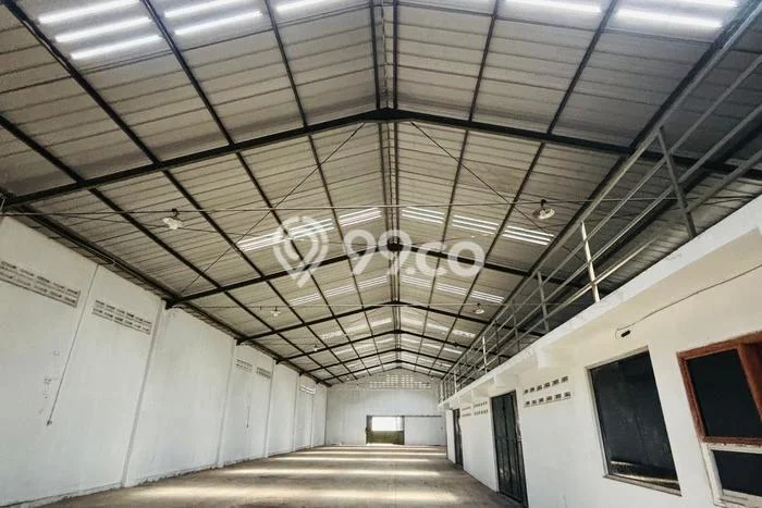 Paling Diincar! Gudang Dijual di Gresik Kota Harga Kompetitif Paling Diincar! Gudang Dijual di Gresik Kota Harga Kompetitif