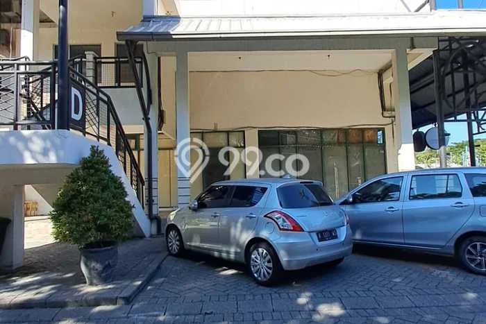 Ruko Kawasan , Luas 227m2m², Lokasi Premium, Siap Operasi Ruko Kawasan , Luas 227m2m², Lokasi Premium, Siap Operasi