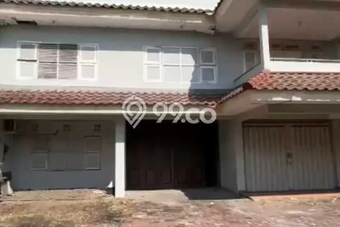 Rumah sewa siap huni 3 KT di Jemursari, Surabaya Rumah sewa siap huni 3 KT di Jemursari, Surabaya