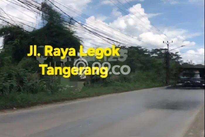 Area Ramai! Pabrik Dijual di Legok untuk Bisnis Luas Bangunan 7599m2 Area Ramai! Pabrik Dijual di Legok untuk Bisnis Luas Bangunan 7599m2
