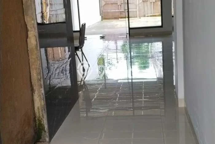 Area Ramai! Kantor Dijual di Matraman untuk Bisnis Luas Bangunan 572m2 Area Ramai! Kantor Dijual di Matraman untuk Bisnis Luas Bangunan 572m2