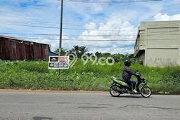 Lahan Strategis di Pontianak Timur Dijual dengan Luas 728m2 Lahan Strategis di Pontianak Timur Dijual dengan Luas 728m2