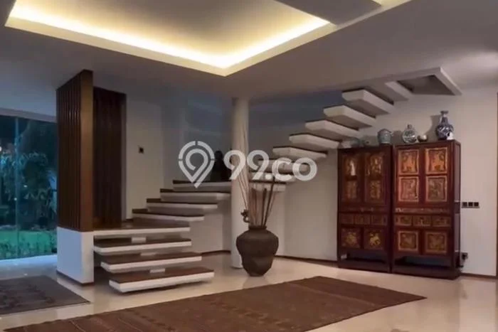 Disewakan Cepat Rumah Kondisi Baik di Area Cilandak, Jakarta Selatan Disewakan Cepat Rumah Kondisi Baik di Area Cilandak, Jakarta Selatan
