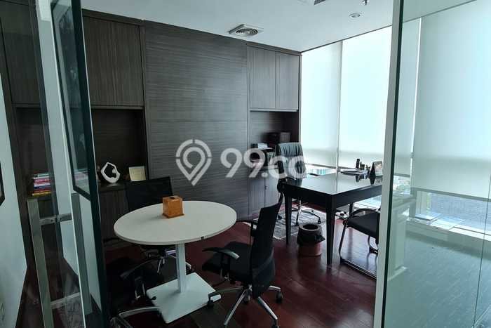 Unit Komersial Disewakan di Jakarta Selatan Area Strategis Harga Kompetitif Unit Komersial Disewakan di Jakarta Selatan Area Strategis Harga Kompetitif