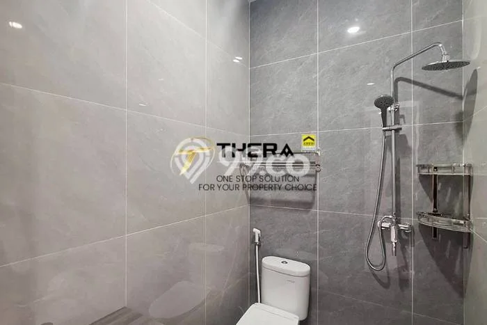 For Sale! Premium House LT 144m2 Desain Modern di Batam Centre For Sale! Premium House LT 144m2 Desain Modern di Batam Centre