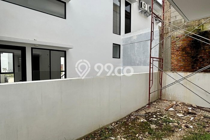 SIAP HUNI! Rumah Strategis di Batam Centre, Luas 72m2m² LB 60m2m² SIAP HUNI! Rumah Strategis di Batam Centre, Luas 72m2m² LB 60m2m²