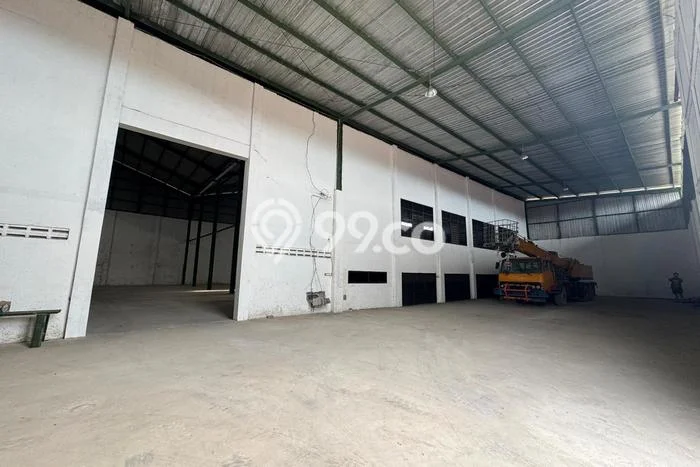 Unit Gudang disewakan di Semarang Barat Semarang dengan LT 1800m2 / LB 1800m2 Unit Gudang disewakan di Semarang Barat Semarang dengan LT 1800m2 / LB 1800m2