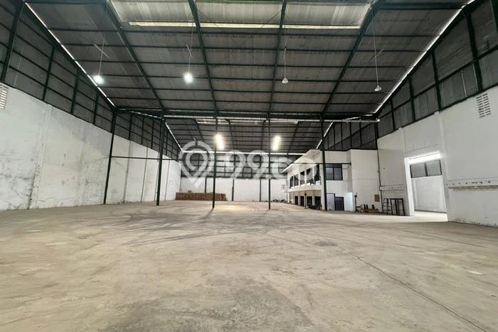 Unit Gudang disewakan di Semarang Barat Semarang dengan LT 1800m2 / LB 1800m2 Unit Gudang disewakan di Semarang Barat Semarang dengan LT 1800m2 / LB 1800m2