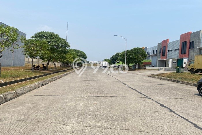 Untuk Dijual! Gudang di Marunda Jakarta Utara LT 895m2 / LB 472m2 Kawasan Strategis Untuk Dijual! Gudang di Marunda Jakarta Utara LT 895m2 / LB 472m2 Kawasan Strategis