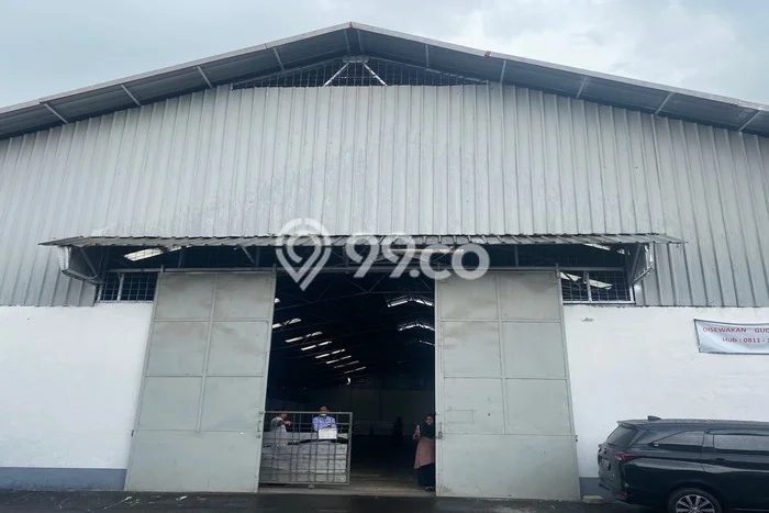 Gudang Disewakan di Area Ramai Pulo Gadung, Jakarta Timur Gudang Disewakan di Area Ramai Pulo Gadung, Jakarta Timur